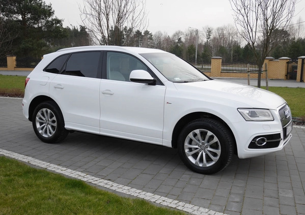 Audi Q5 cena 99000 przebieg: 144000, rok produkcji 2016 z Przedbórz małe 352
